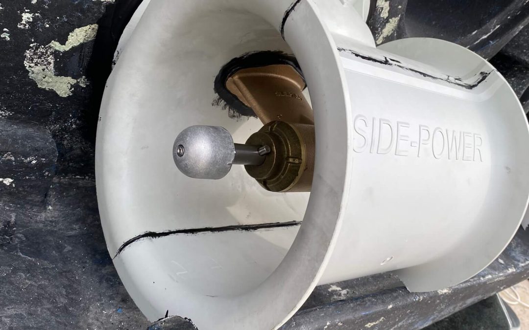 Sostituzione elica lato poppa con nuovo sistema impermeabile